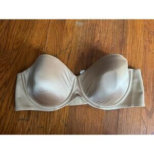 Soma vanishing back multi way strapless bra size 40D